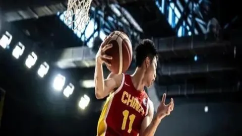 基本面数据冲突下的保级与冠军争夺大